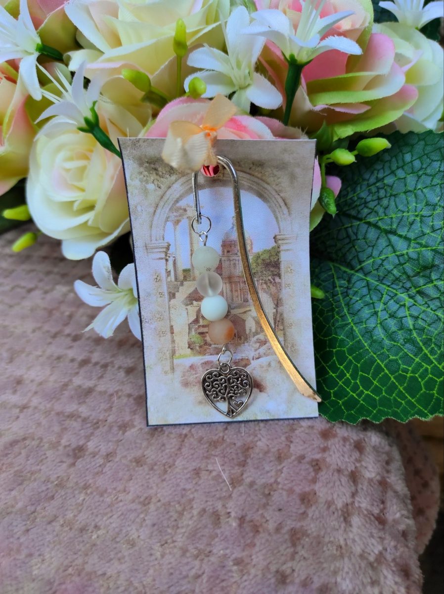 Életfás nude könyvjelző